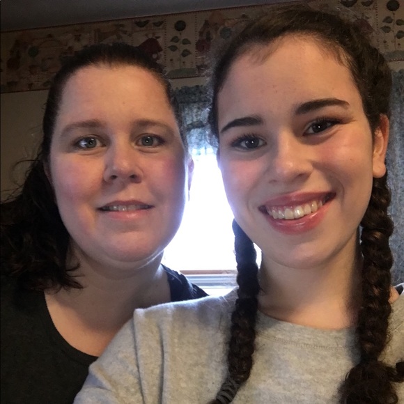 Meet your Posher, Jackie - Picture 4 of 8